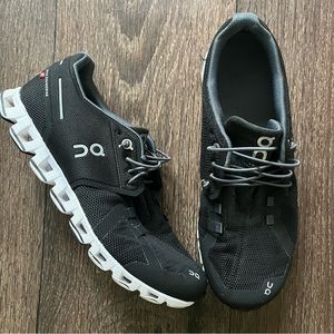 On running on cloud cloudswift comfort athletic running black sneakers shoes 8.5